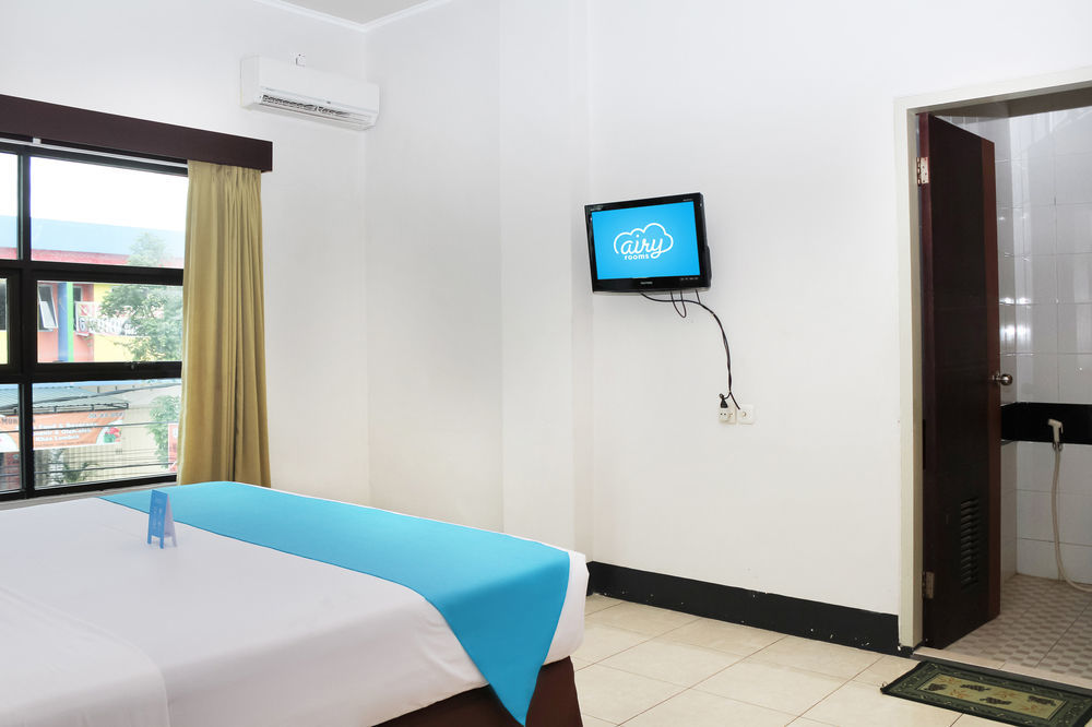 Maktal Hotel Матарам Екстериор снимка